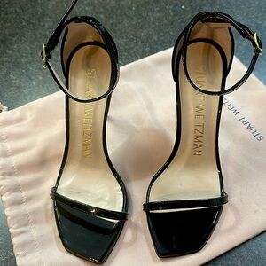 Stuart Weitzman NUDISTCURVE Black Sandals